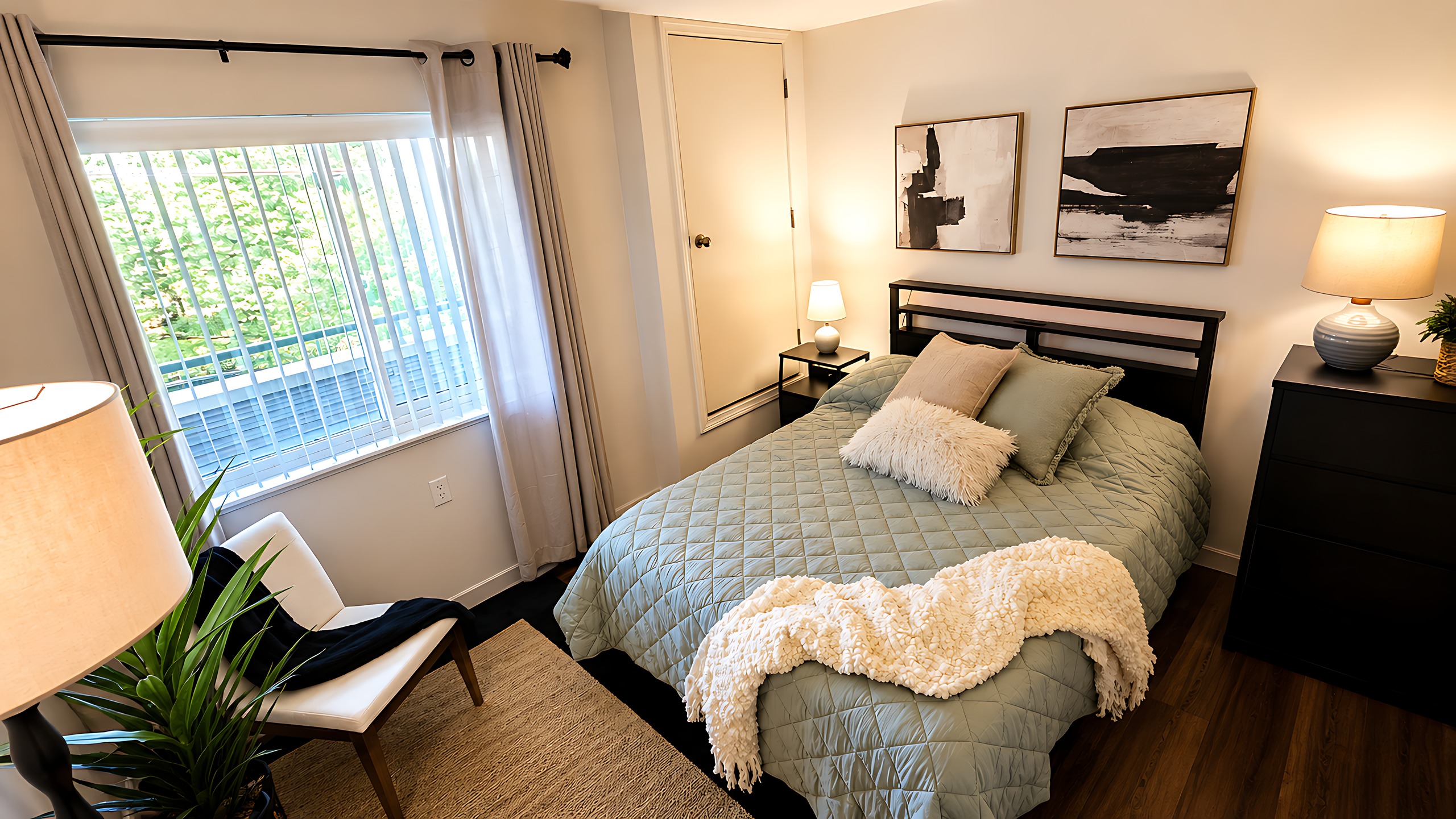 Second bedroom, Unit 416